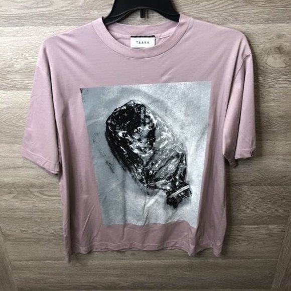 Taakk Medium Mauve Sustainable Water Bottle TShirt - Picture 1 of 5